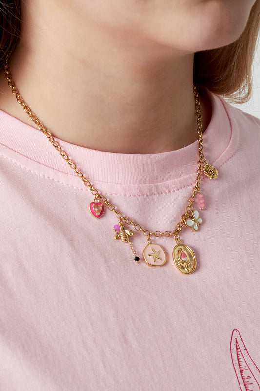 Halsband med berlocker och blommor