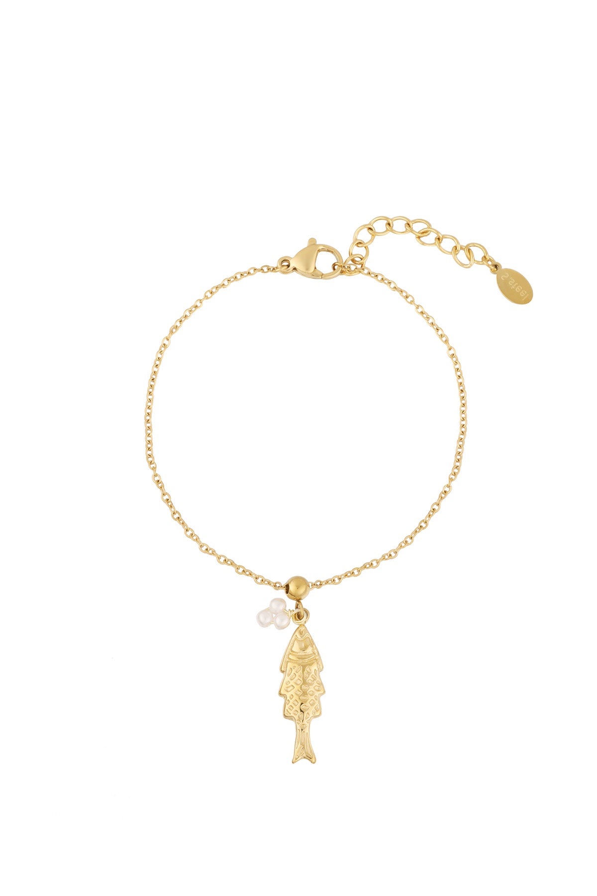 Elegant armband med fiskberlocker