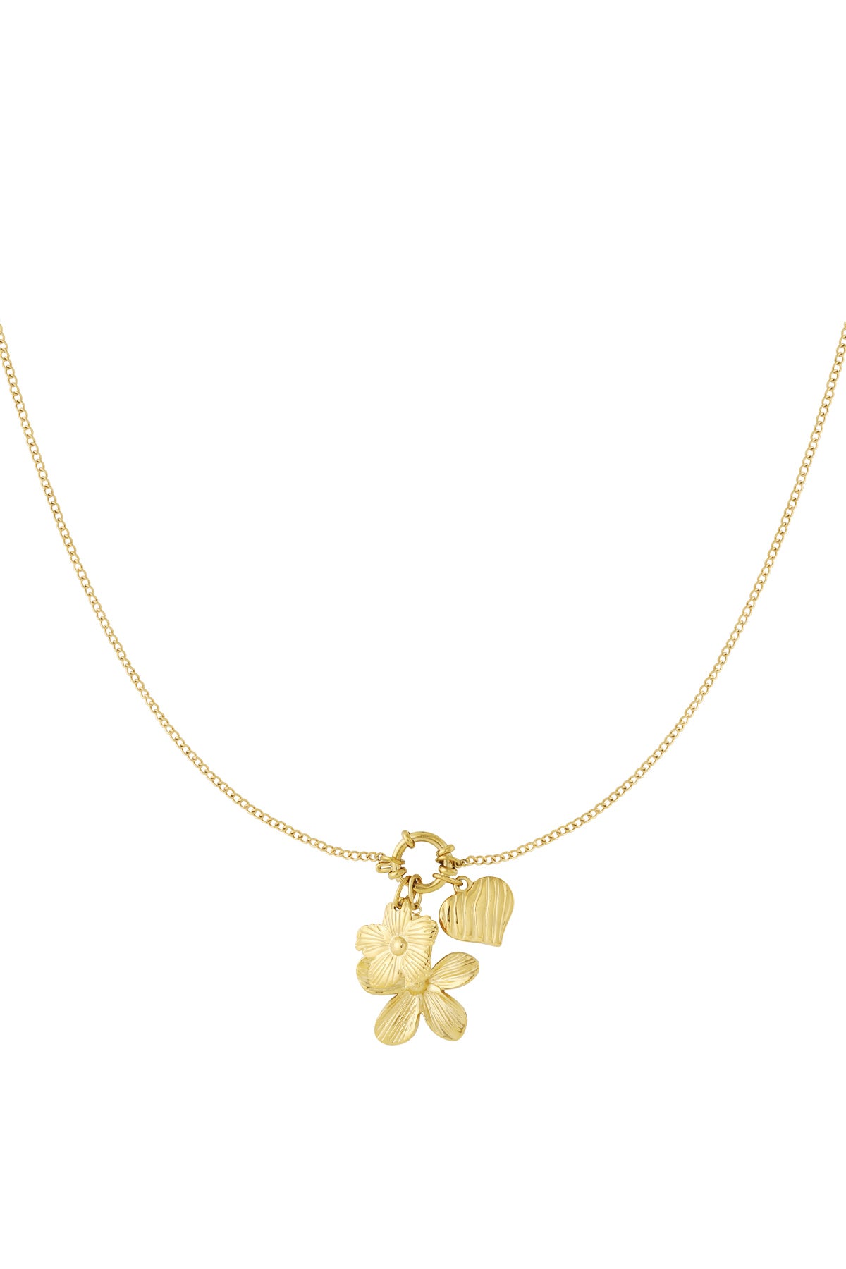 Blommigt halsband med lekfulla berlocker